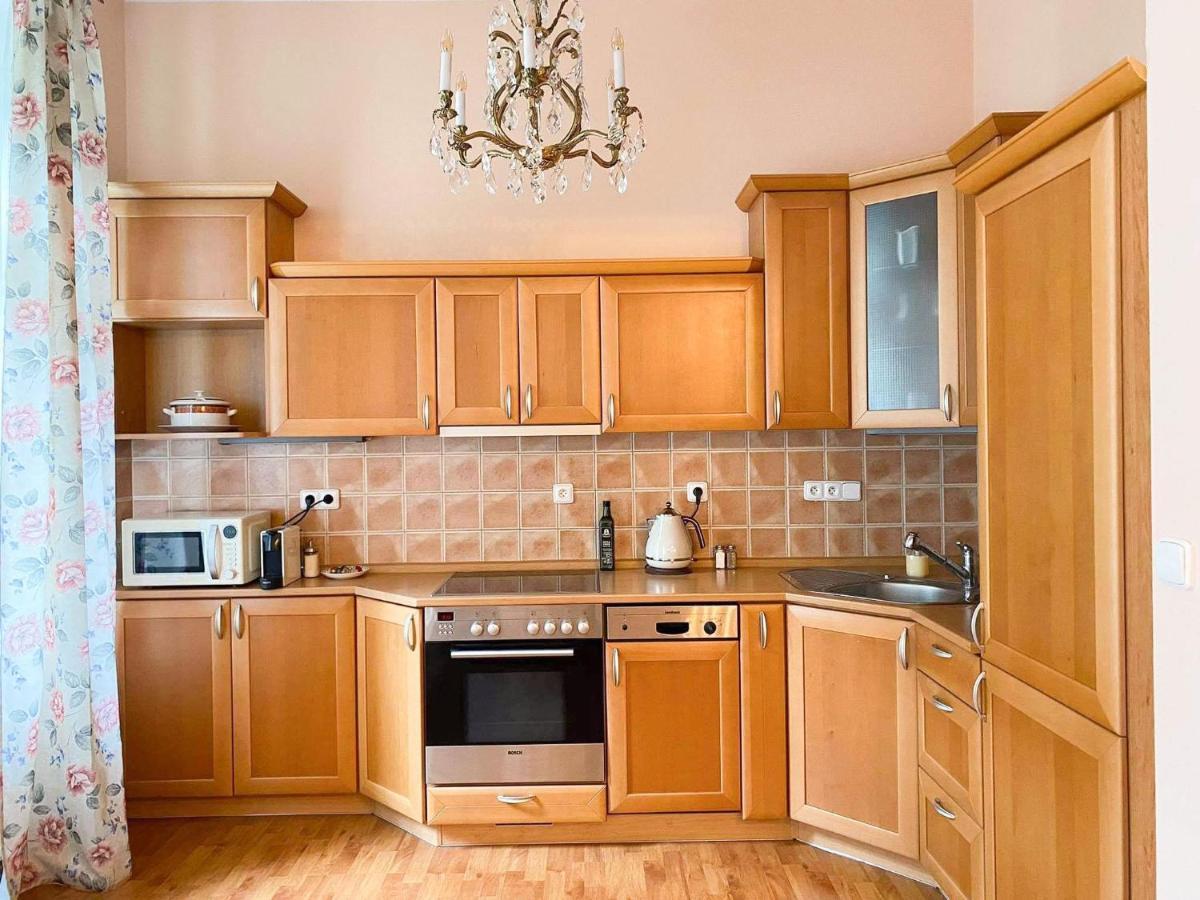 קרלובי וארי Apartma Marie 1880 מראה חיצוני תמונה